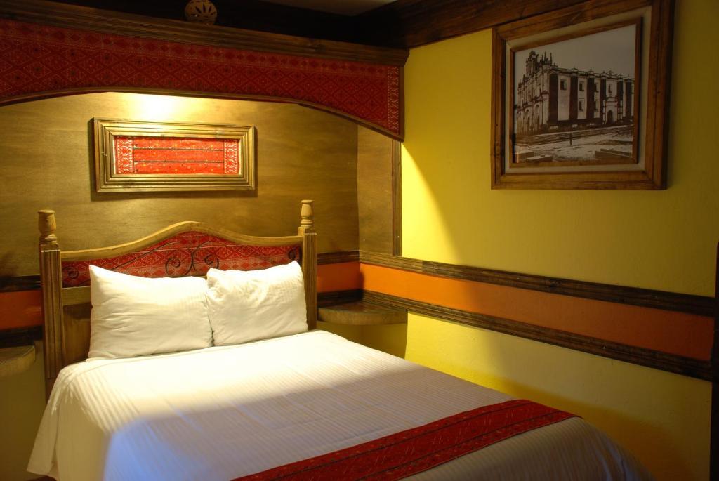 Nuestras Raices Hotel - Museo - Restaurante San Cristóbal de Las Casas الغرفة الصورة